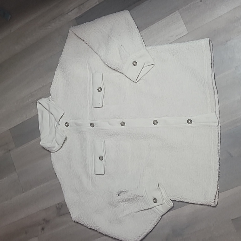 Offline By Aerie Button Up Sherpa Shacket Jacket Off White Size Medium Oversized - Picture 3 of 7